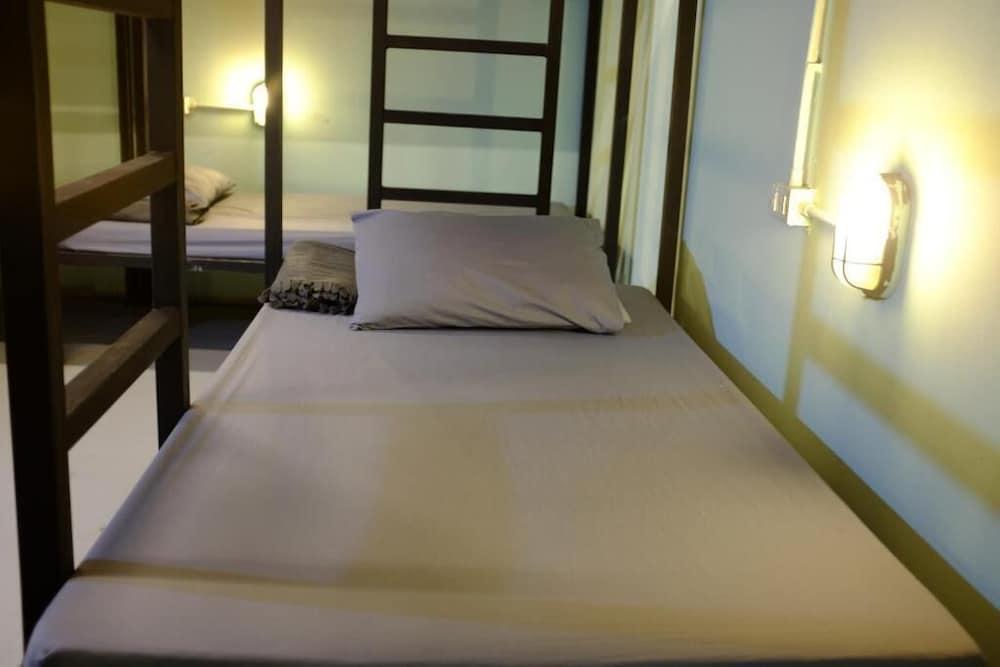 The Mixx Hostel Bangkok Buitenkant foto